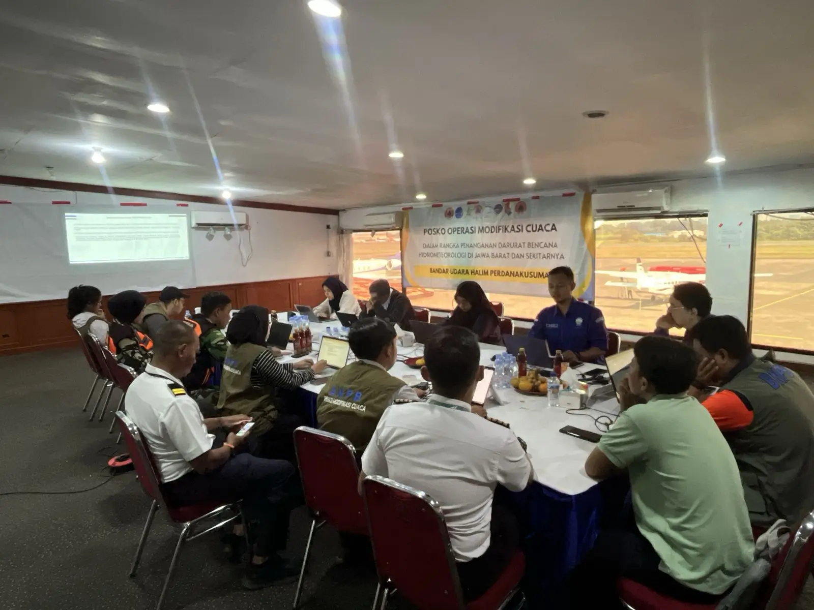 BNPB Perpanjang Operasi Modifikasi Cuaca Selama Dua Hari
